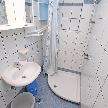 Apartment Fuer 3 Personen Ca 32 Qm In Pula-fondole, Istrien Istrische Riviera *