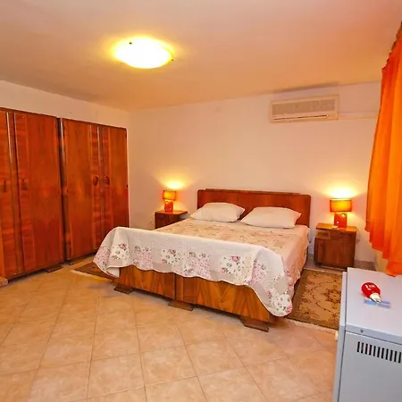 Fuer 3 Personen Ca 32 Qm In Pula-fondole, Istrien Istrische Riviera * Stinjan